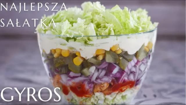 Co jest potrzebne do sałatki gyros? Odkryj składniki, które zachwycą